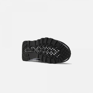 Reebok | CLASSIC LEATHER LEGACY  { CORE BLACK