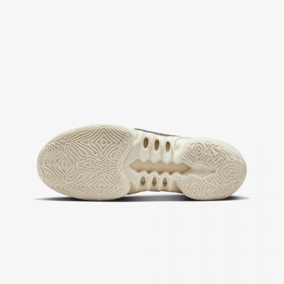 Nike | COSMIC  { COCONUT MILK/BLACK