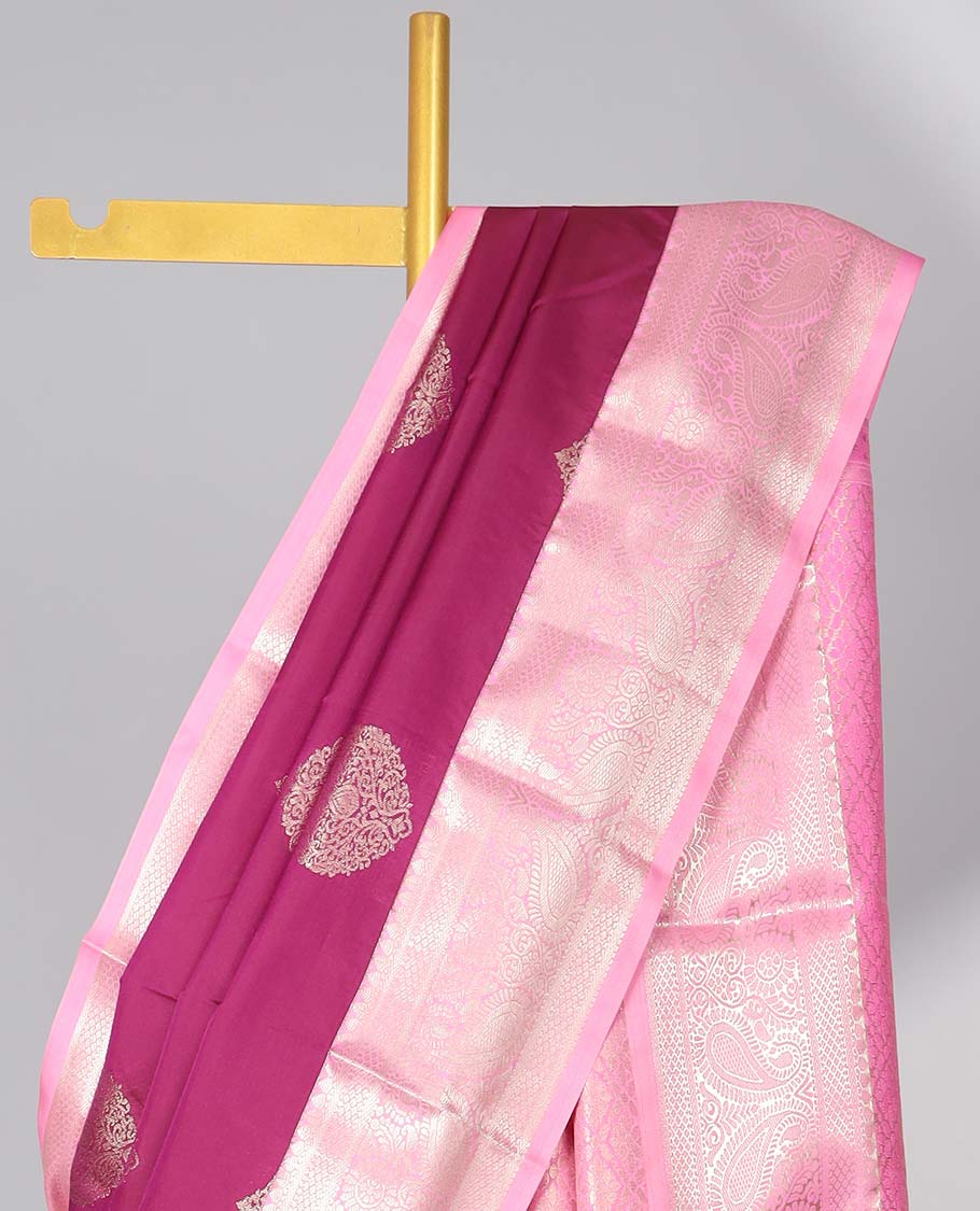 Red floral motifs gift saree with contrast paisley border & intricate zari design pallu