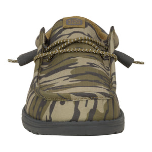 Wally Funk Mossy Oak® Bottomland® - Black Camo