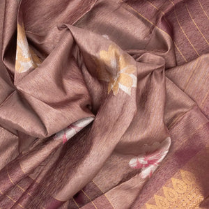 Dusty Pink  Handloom Kanchipuram Silk Saree With Floral Buttas