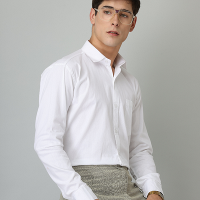 Frankshirt White Solid Tailored Fit Cotton Casual Shirt for Man
