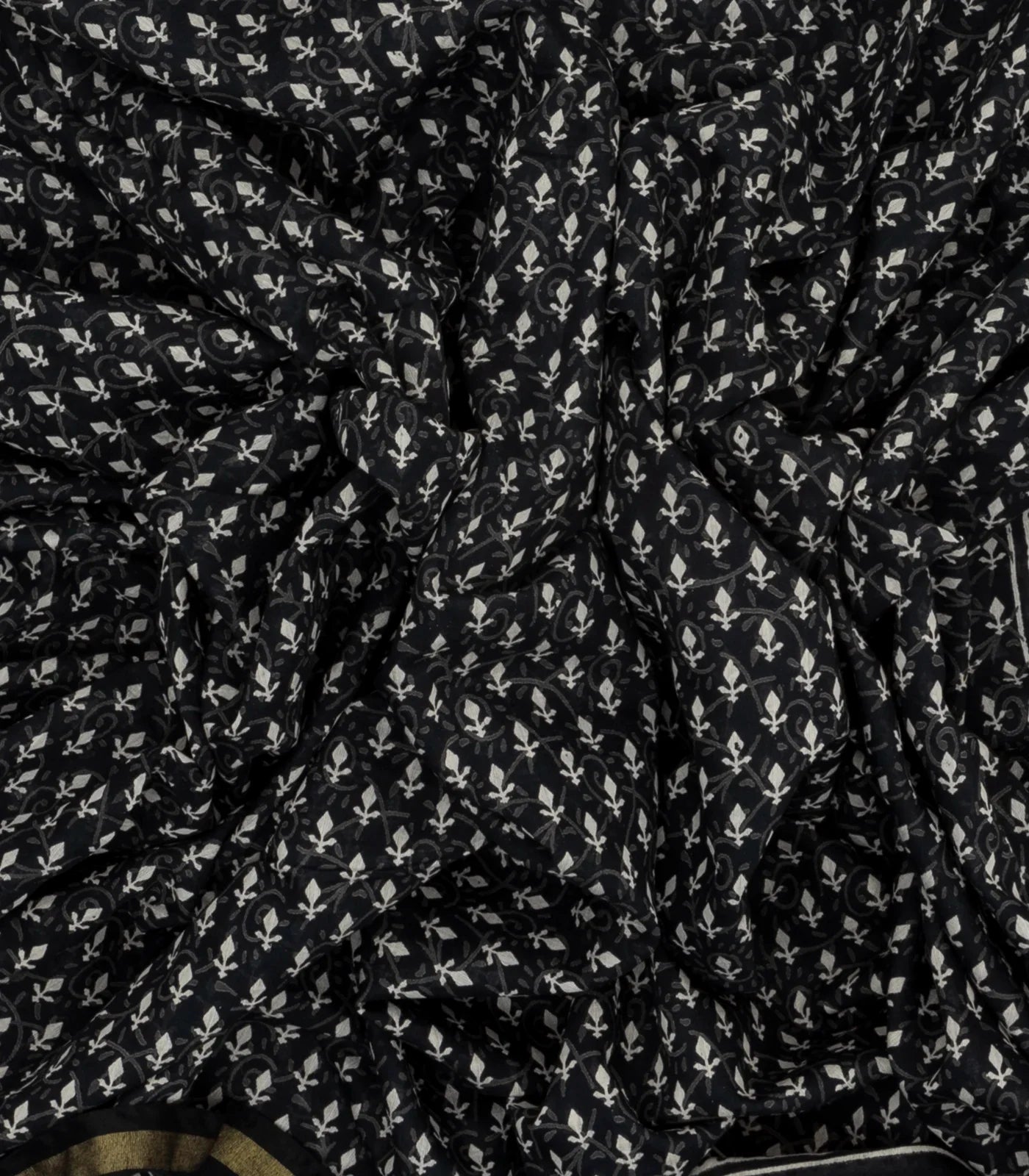 Black Woven Jaipur Cotton Saree With Printed Floral Bud Motifs