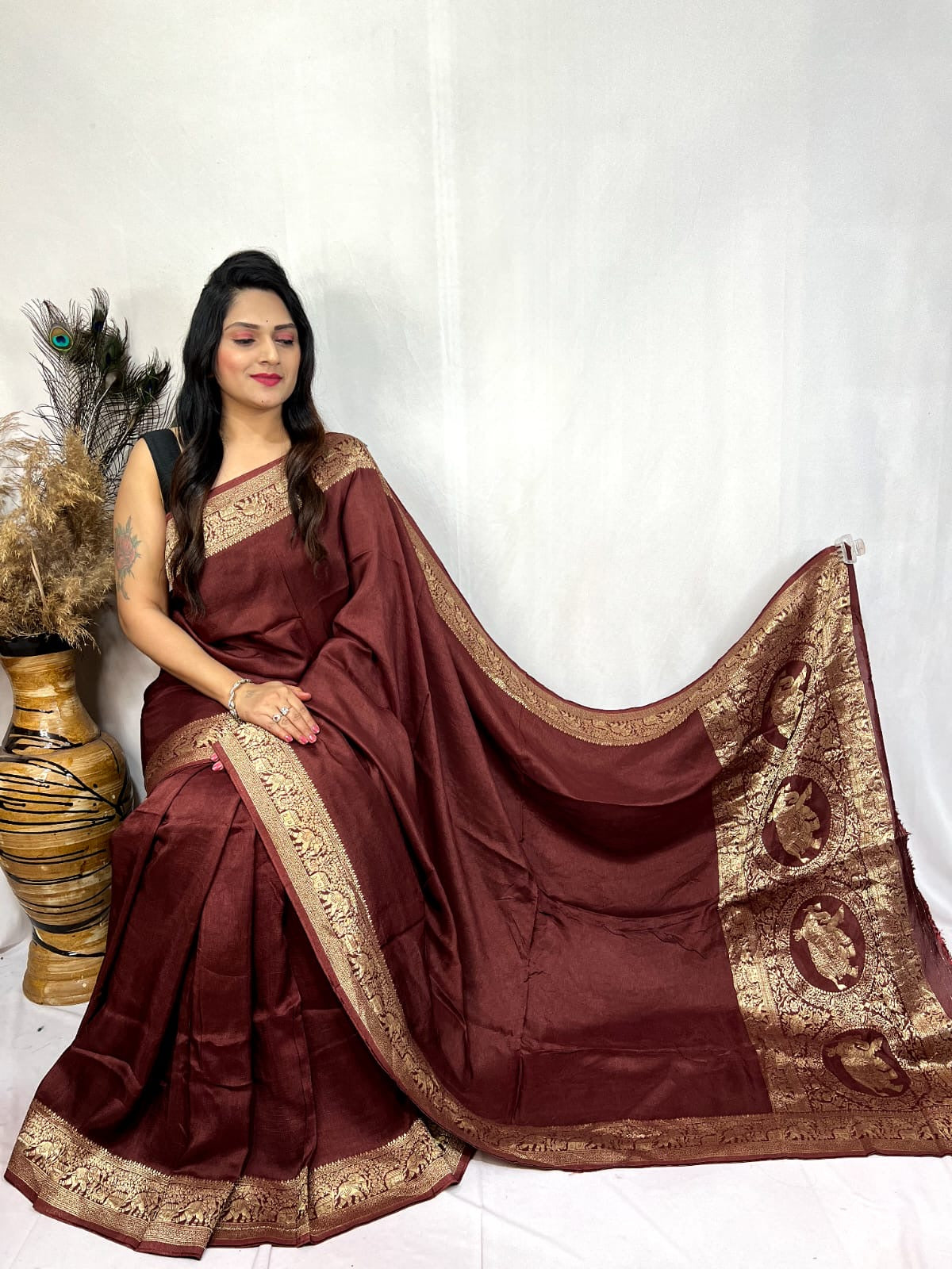 Dola Silk Golden Zari Border Saree
