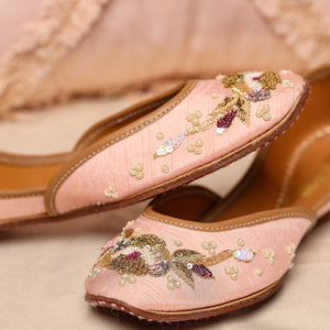 Cosmetic Peach Handcrafted Jutti