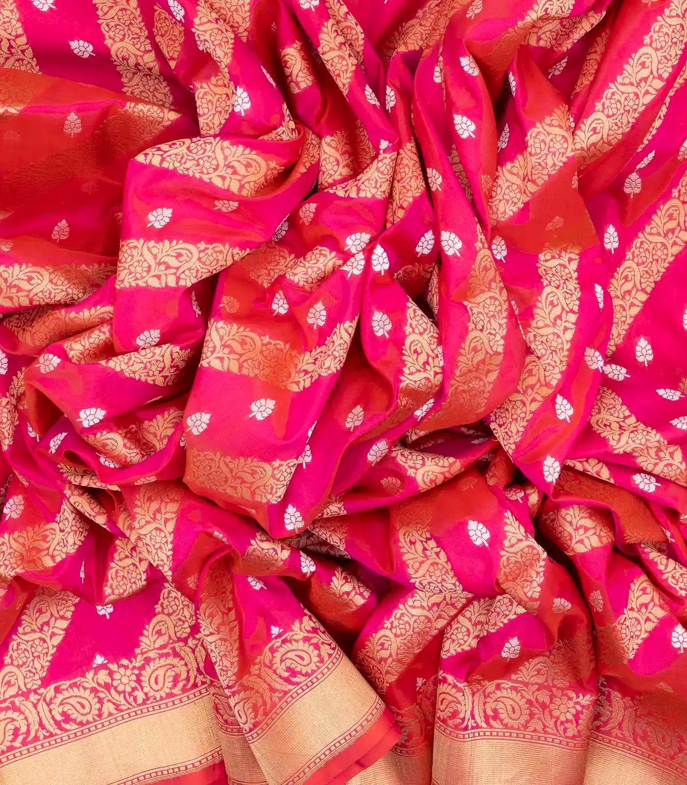 Pink Handwoven Banarasi Silk Saree With Diagonal Floral Motifs