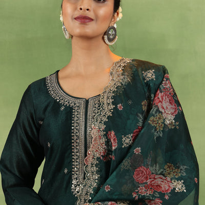 Green Embroidered Silk Blend Straight Suit With Dupatta