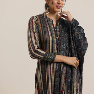 Grey Printed Wool Blend Straight Suit With Dupatta