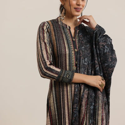 Grey Printed Wool Blend Straight Suit With Dupatta
