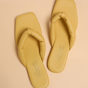Strawlight Open Toe Flats