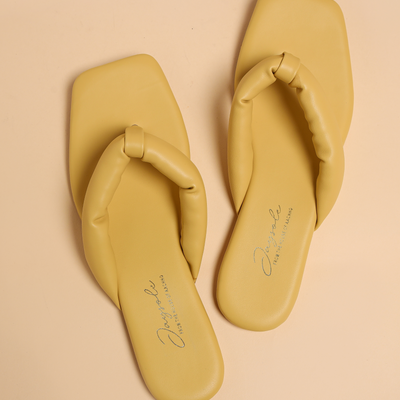 Strawlight Open Toe Flats