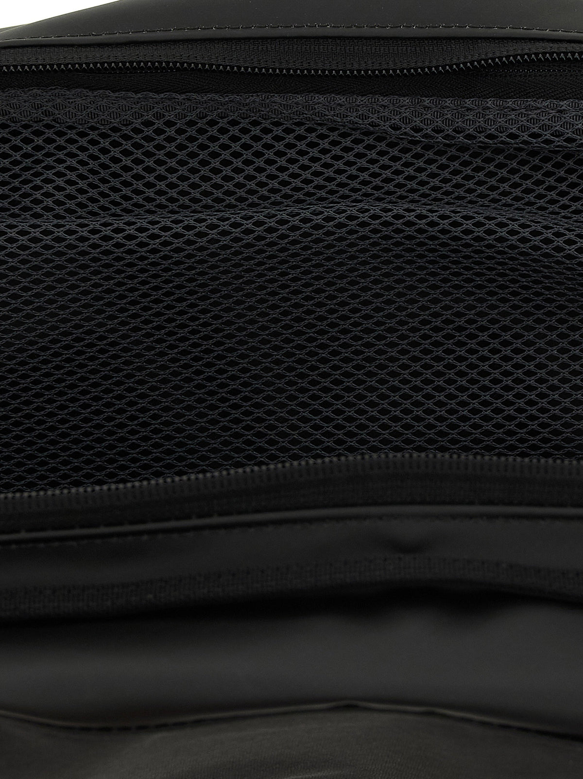 Patagonia Black Hole Cube Organizer Bag