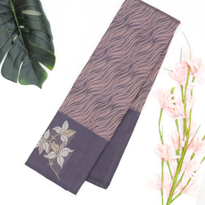 Lilac Handloom Kanchipuram Silk Saree With Serpentine Motifs