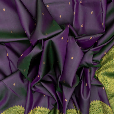 Magenta Handloom Kanchipuram Silk Saree With Mango Buttas