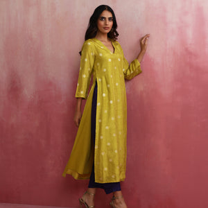 trueBrowns Lime Viscose Silk Kurta Set
