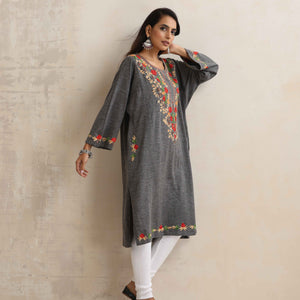 trueBrowns Grey Kashmiri Embroidered Woollen Phiran Kurta