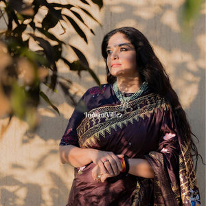 Arjuna Bows to Navagunjara Pure Hand-Painted Pattachitra Saree