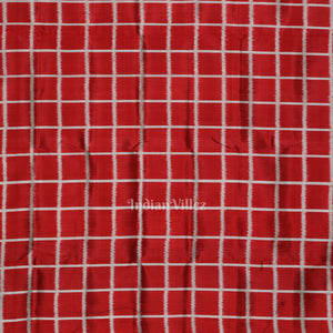 Ash Gray Contemporary Silk Saree with Red Checks Pallu