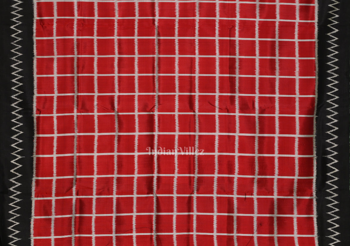 Ash Gray Contemporary Silk Saree with Red Checks Pallu