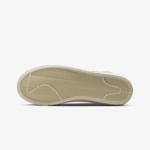 Nike | BLAZER MID '77 VINTAGE { MUSLIN/CHLOROPHYLL-COCONUT MILK-SAIL