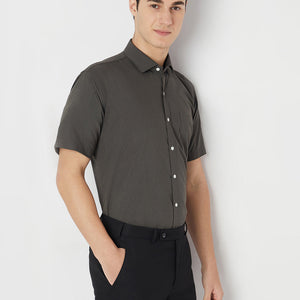 Wrinkle Free Half Sleeve Shirt