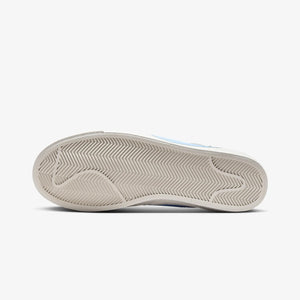 Nike | BLAZER LOW '77 JUMBO { LIGHT BONE/UNIVERSITY BLUE-PHANTOM