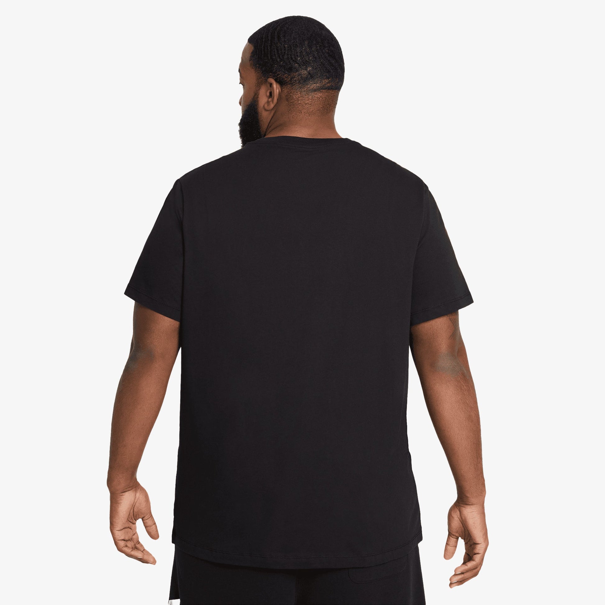 NIKE | SPORTSWEAR T-SHIRT { BLACK/WHITE
