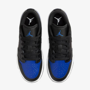 JORDAN | AIR JORDAN 1 LOW SE (GS) { BLACK/WHITE-GAME ROYAL