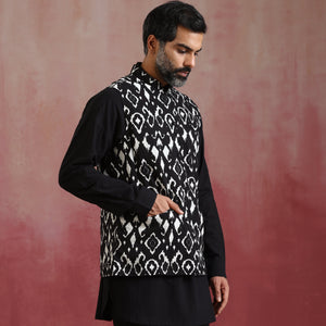 trueBrowns Men's Black Ikat Reversible Nehru Jacket