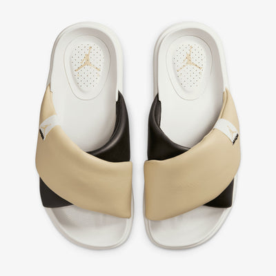 Jordan | SOPHIA  { SHADOW BROWN/TEAM GOLD-SAIL