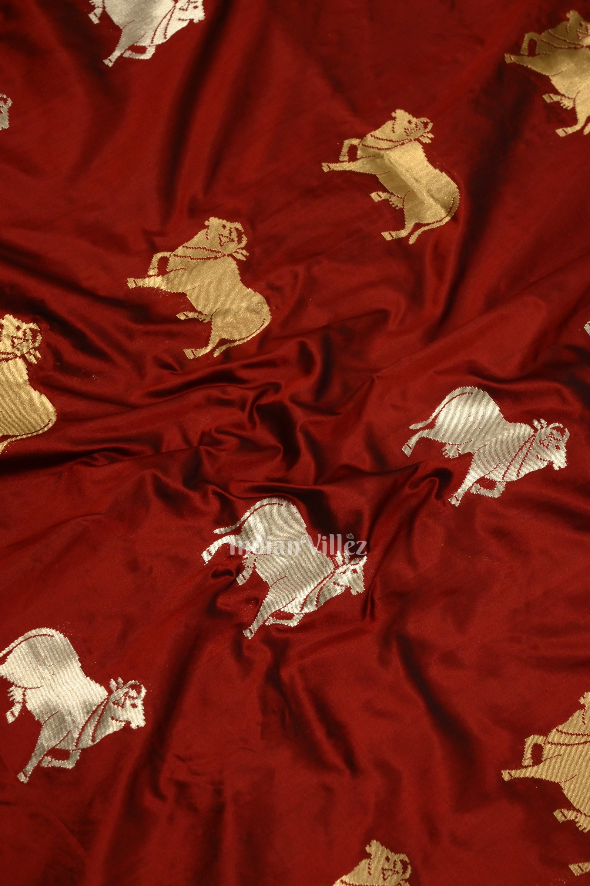 Exclusive Bridal Brocade Banarasi Silk Saree with Sringar and Pichwai Work