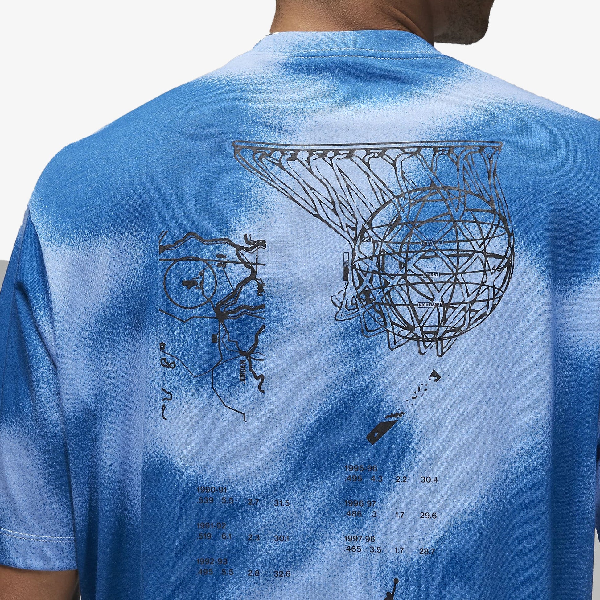 Jordan | GRAPHIC T-SHIRT  { UNIVERSITY BLUE