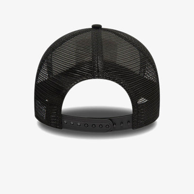 NEW ERA | GRAPHIC PRINT TRUCKER NEWERA BLK