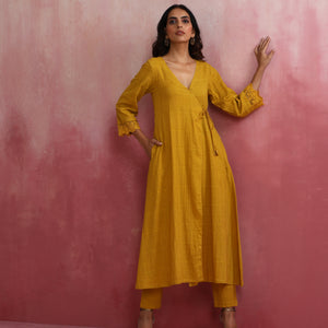 trueBrowns Mustard Cotton Dobby Kurta Set