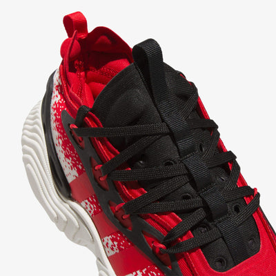 Adidas | TRAE YOUNG 3  { OFF WHITE/RED/CORE BLACK