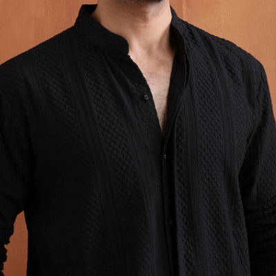 trueBrowns Men's Black Textured Cotton Dobby Front Open Kurta