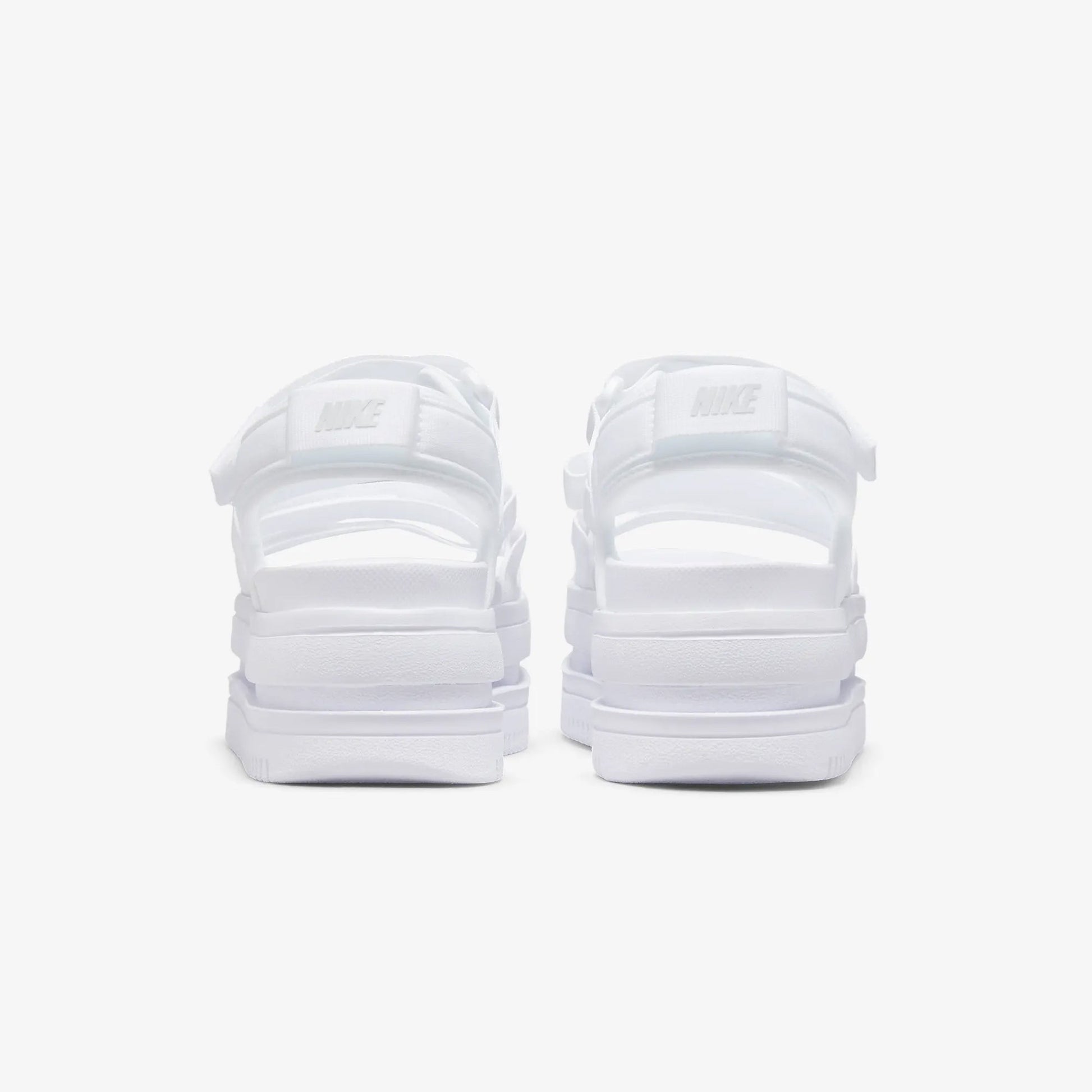 Nike | ICON CLASSIC  { WHITE