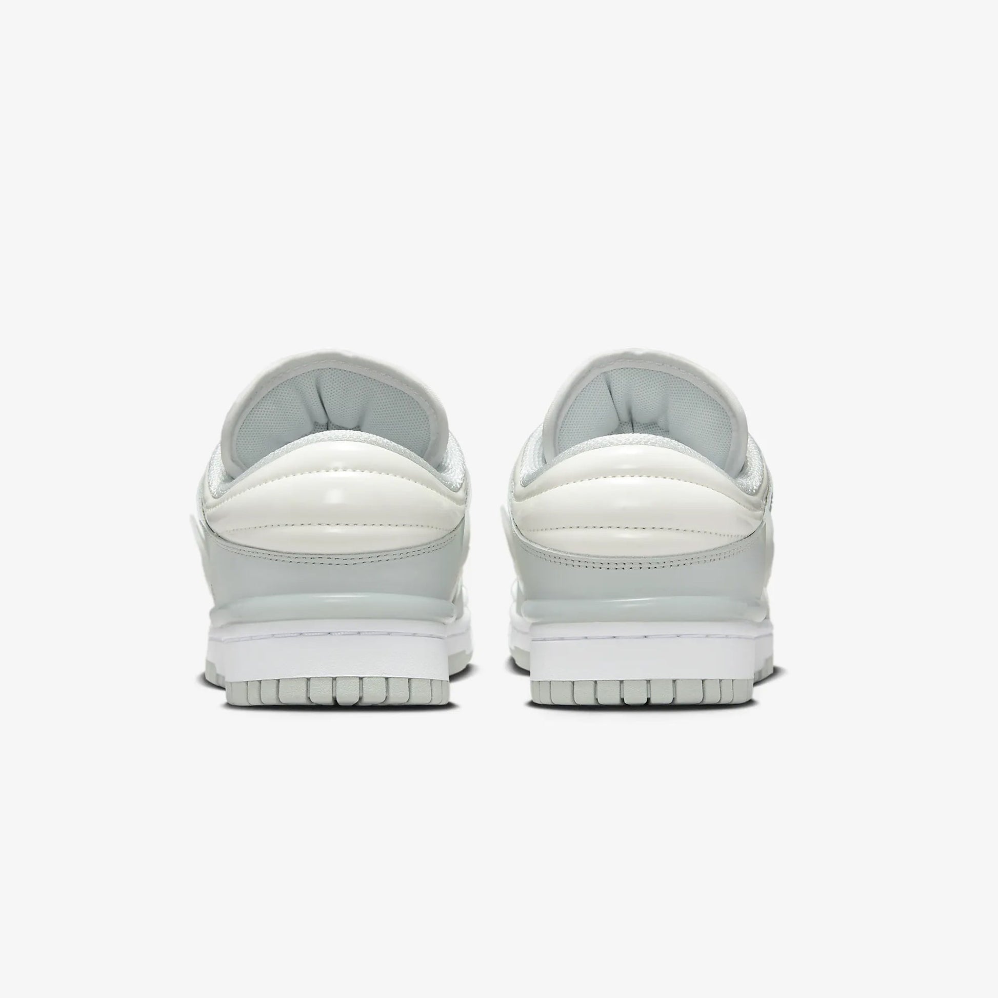 Nike | DUNK LOW TWIST  { LIGHT SILVER/SAIL-WHITE