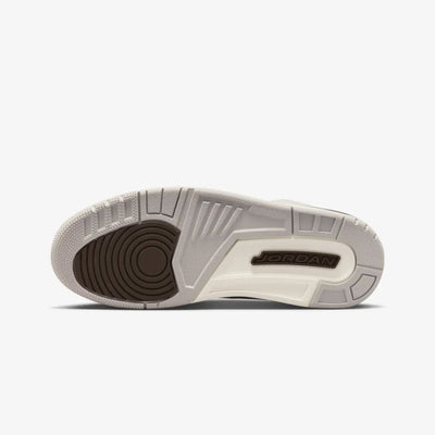 Jordan | AIR JORDAN 3 RETRO  { LT OREWOOD BRN/METALLIC GOLD