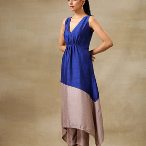 Blue and Grey Textured Silk Sleeveless Round Hemline Kurta Pant Set | Relove