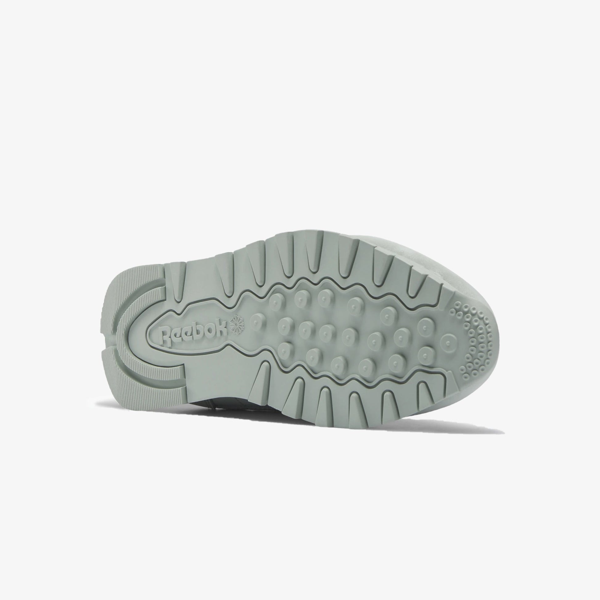 Reebok | CLASSIC LEATHER  { SEA SPRAY