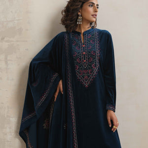 trueBrowns Blue Velvet Floral Embroidered Kurta Pant Dupatta Set