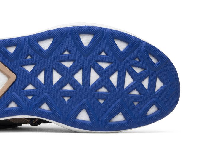 adidas Arkyn Ash Pearl (Women's)