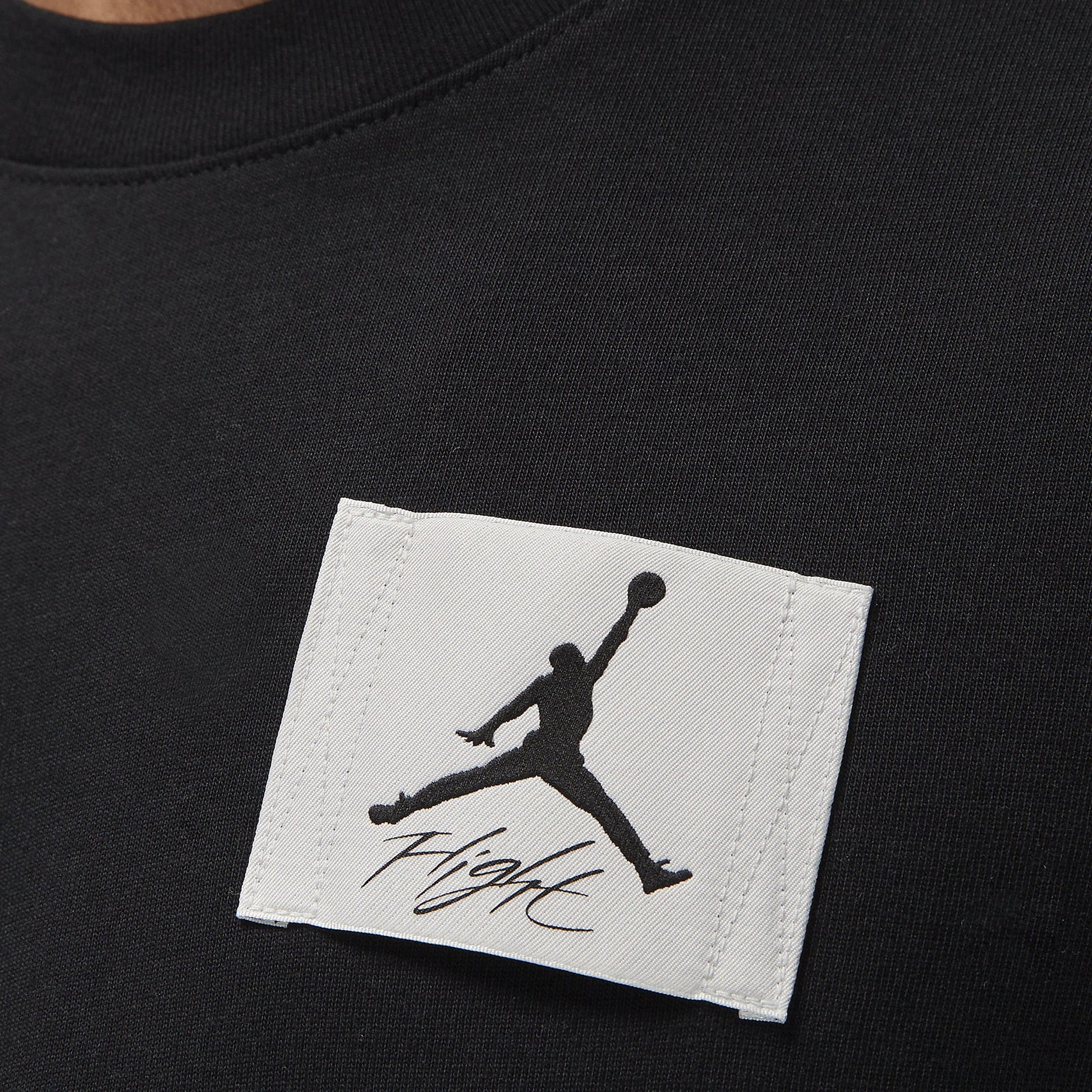 Jordan | FLIGHT ESSENTIALS  { BLACK/WHITE