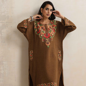 trueBrowns Brown Kashmiri Floral Embroidered Woollen Phiran Kurta