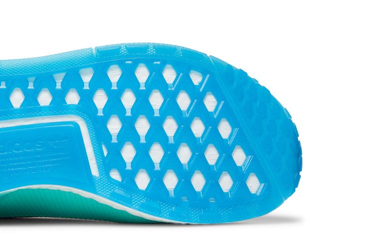 adidas NMD R1 V3 Halo Infinite