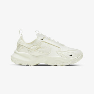 NIKE | TC 7900 { SAIL/SAIL-BLACK