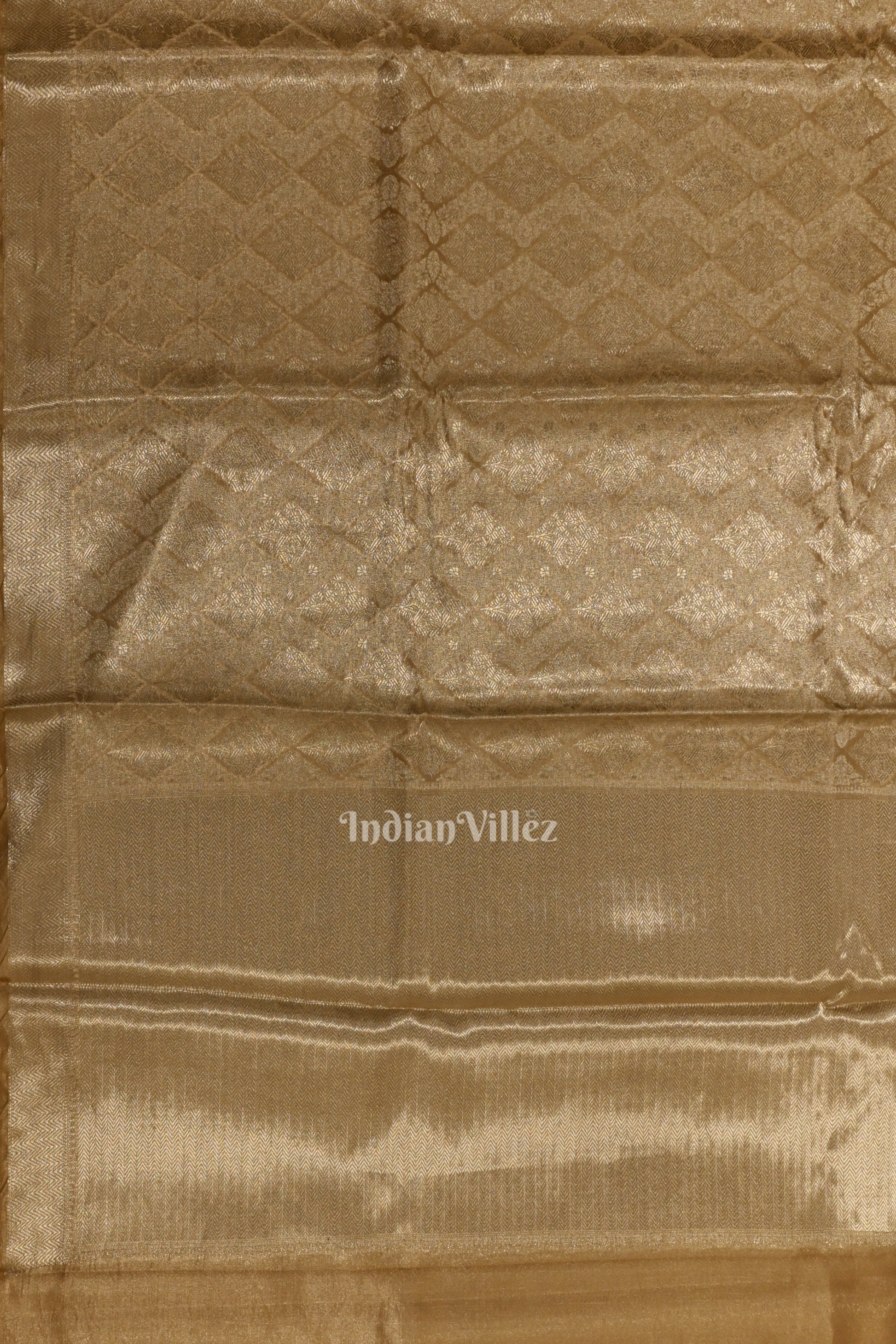 Pure Golden Zari  Floral Woven Tissue Banarasi Saree