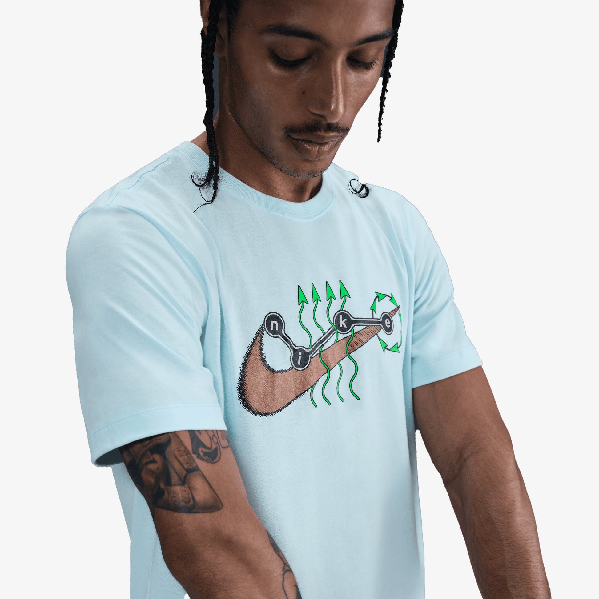 NIKE | SPORTSWEAR T-SHIRT { GLACIER BLUE