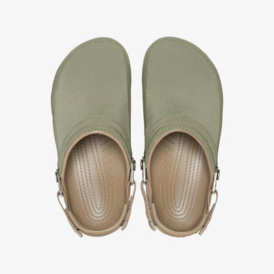 Crocs | MOPQ X CROCS CLASSIC CLOG  { KHAKI
